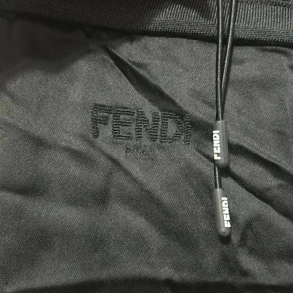 Fendi - Picture 4 of 8